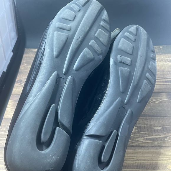 Paul Mayer Attitudes flower flats black patent leather - Picture 3 of 6